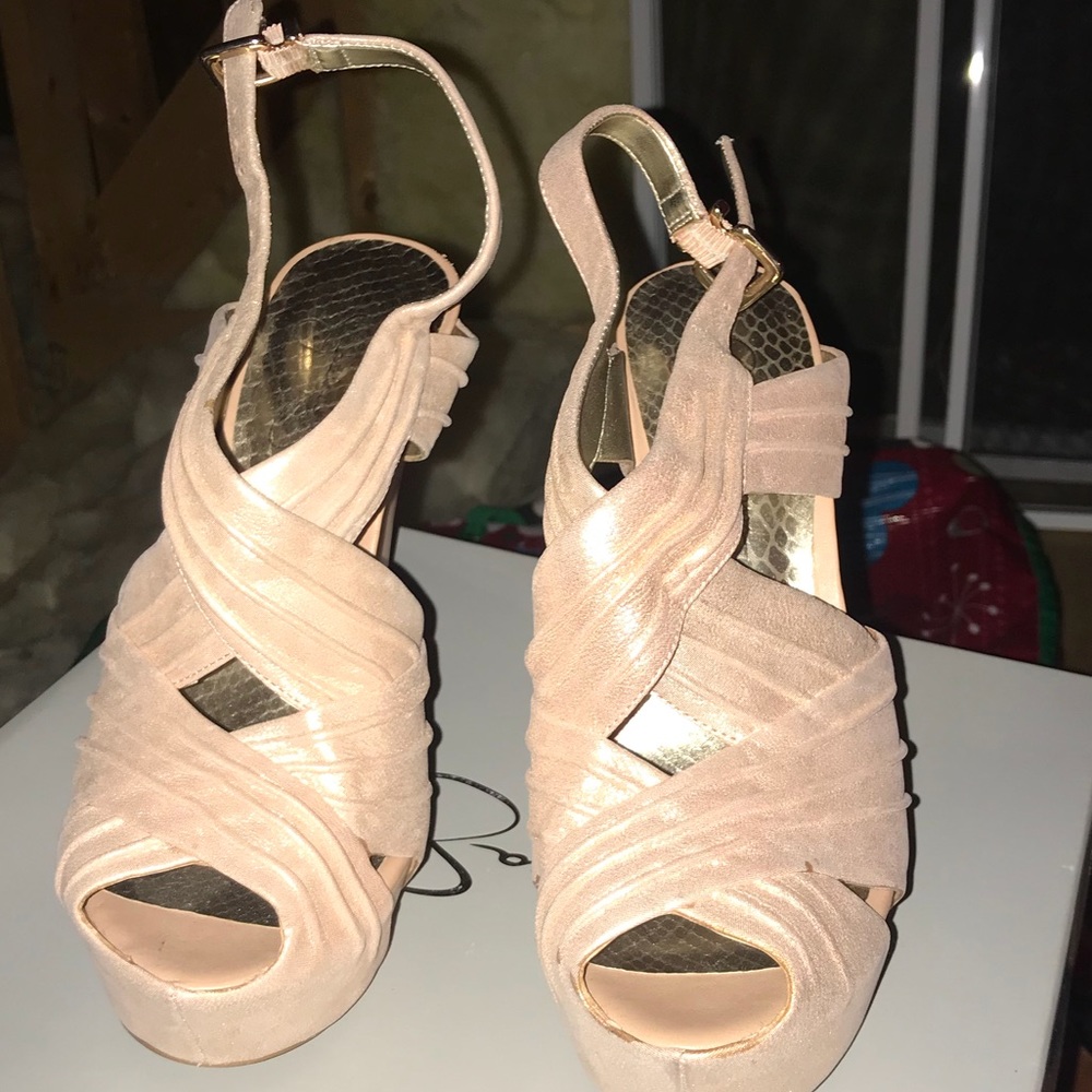 Jessica Simpson criss cross strappy heels